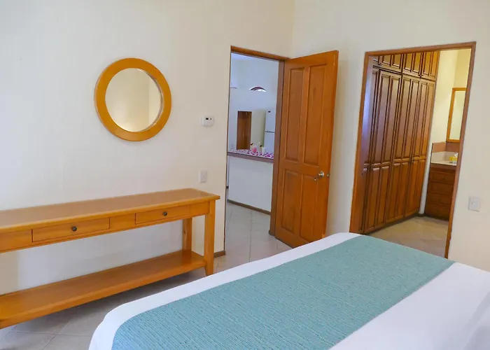 El Ameyal And Family Hotel 3*
